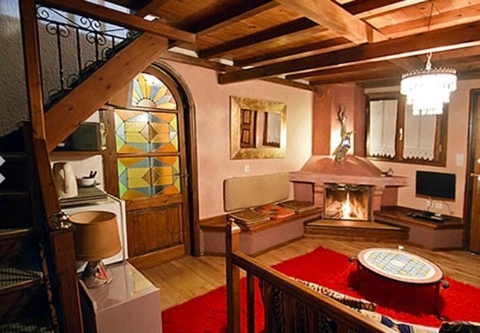 Guesthouse Mylona Arachova Exterior foto