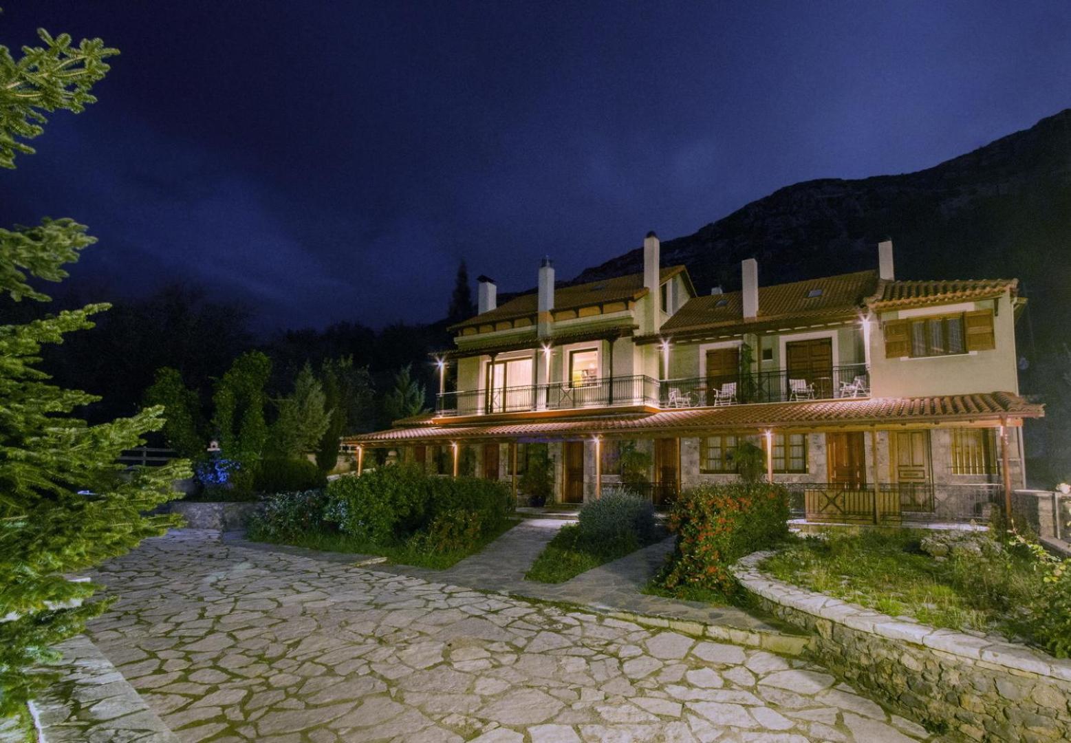 Guesthouse Mylona Arachova Exterior foto